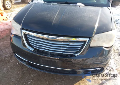 2013 Chrysler Town & Country Touring from USA, damaged, VIN 2C4RC1BG2DR743561